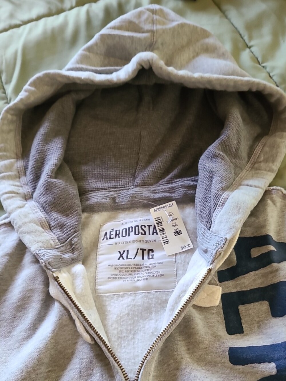 Aeropostale Men's Heather Gray Full-Zip Hoodie with Logo - Picture 3 of 7